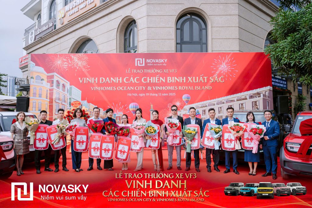 Novasky Tưng Bừng Lễ Vinh Danh & Trao Thưởng Xe VinFast VF3 Dự Án Ocean City & Vinhomes Royal Island